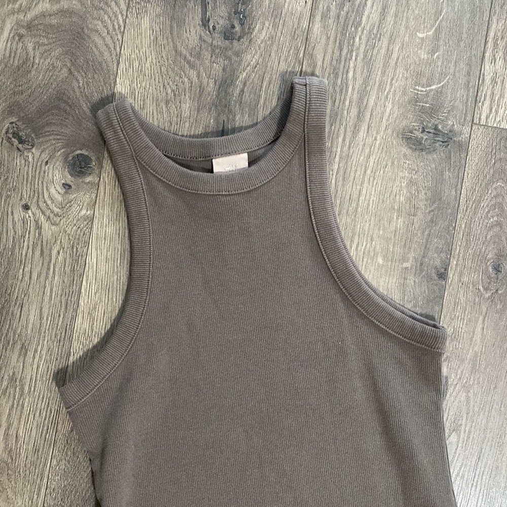 H&M Ribbed Fitted Dress - Picture 2 of 3